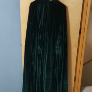 Velour floorlenght Cape